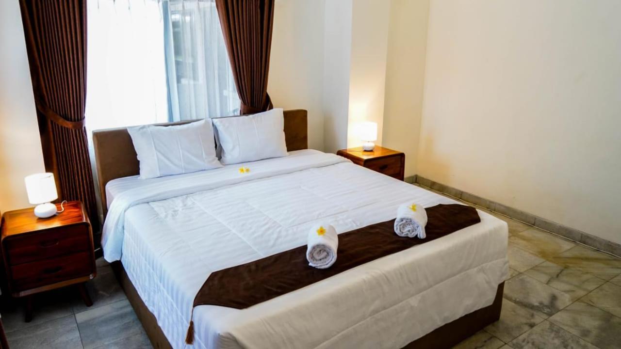 Hotel Pondok Putri Batukaras Luaran gambar
